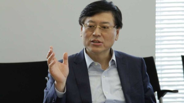 三年销售目标1000亿，荣耀与京东达成战略合作